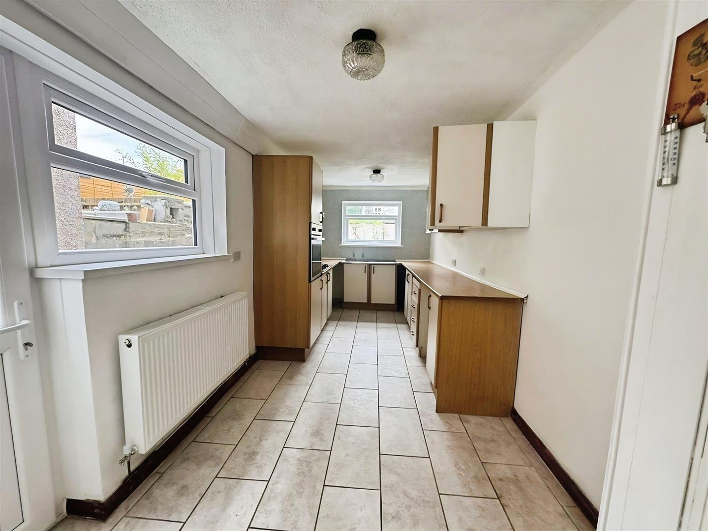 Clydach Road, Morriston, Swansea, SA6 6QH